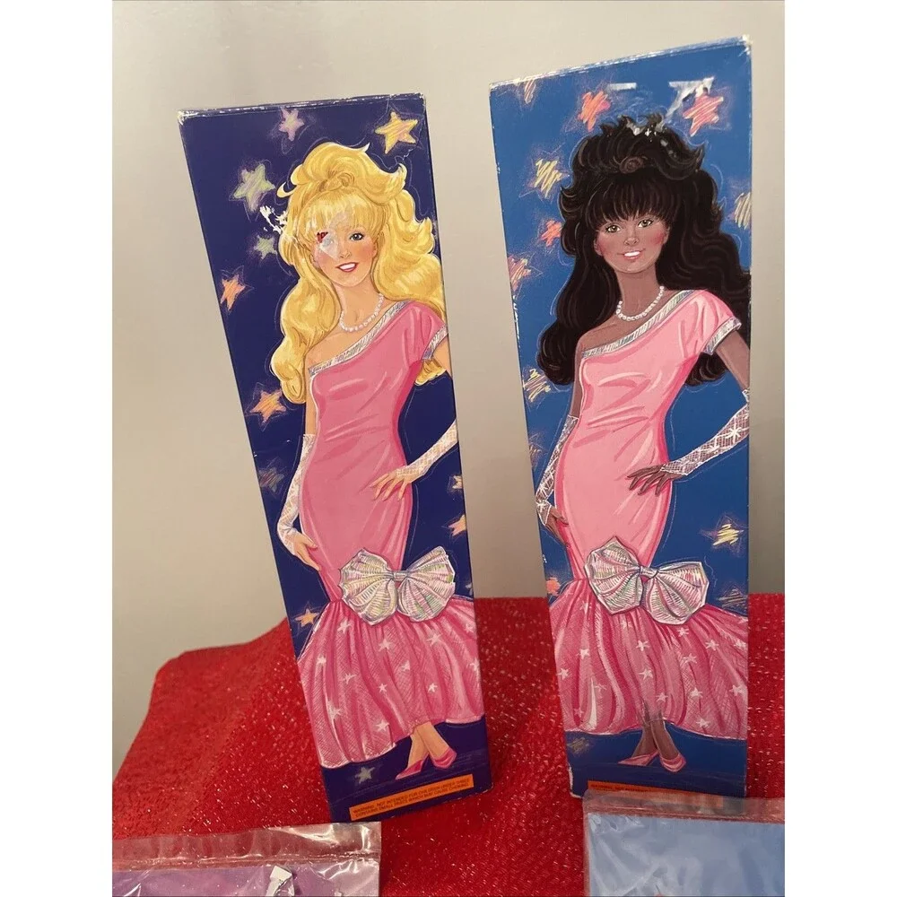 1990 AVON Fashion Doll Lot! KENZIE and JENNA 11.5” Doll, W/Box 4 Outfits